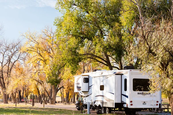 Campeggio in Autumn Colorado . — Foto Stock