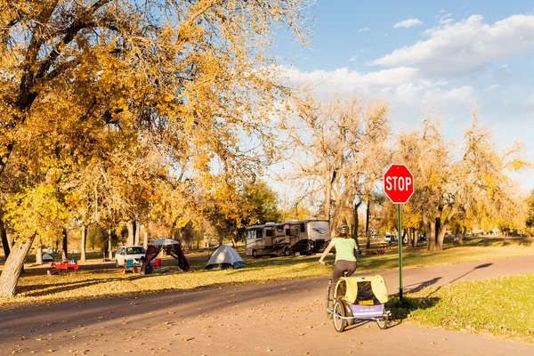 Camping in Autumn Colorado. — Stock Photo, Image