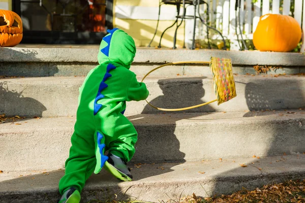 Malý chlapec na Halloween — Stock fotografie