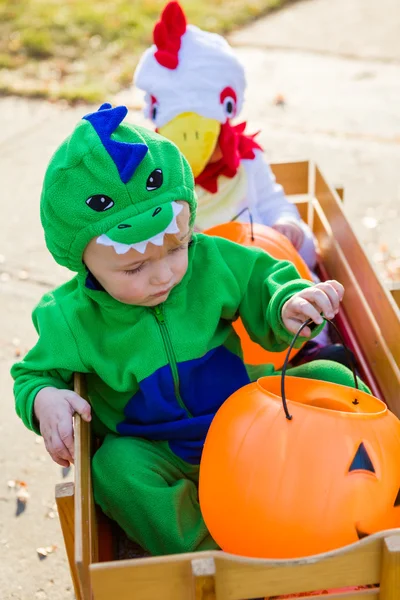 Mały chłopiec w Halloween — Zdjęcie stockowe