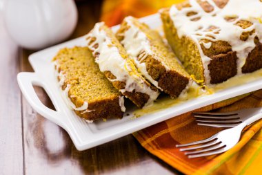 Lezzetli kabak ekmek