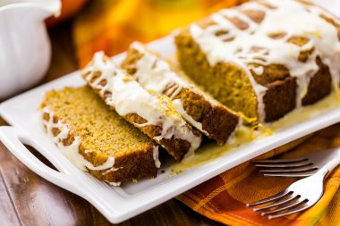 Lezzetli kabak ekmek