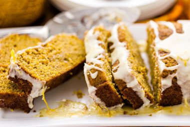 Lezzetli kabak ekmek