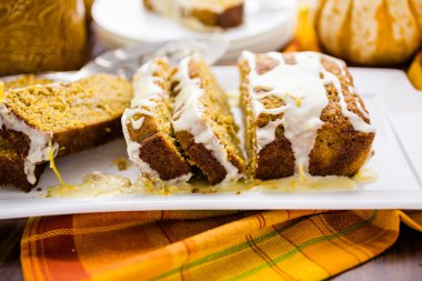 Lezzetli kabak ekmek