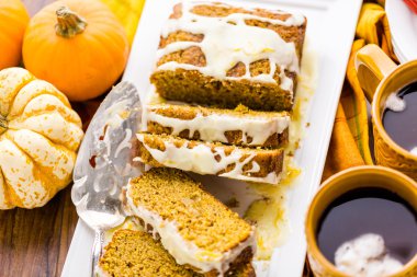 Lezzetli kabak ekmek