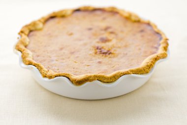 Ev yapımı balkabağı turtası.