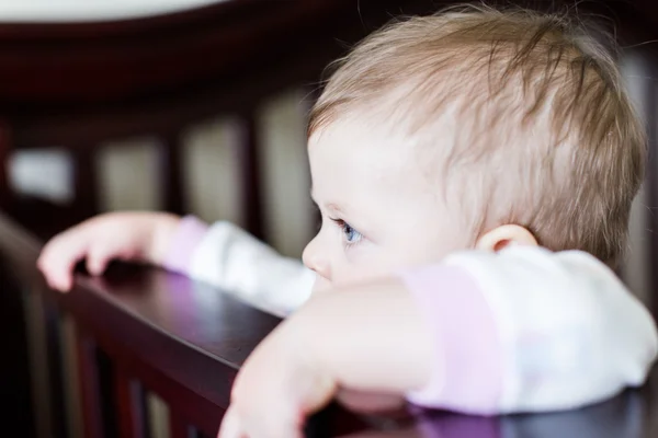 Mignonne bébé fille — Photo