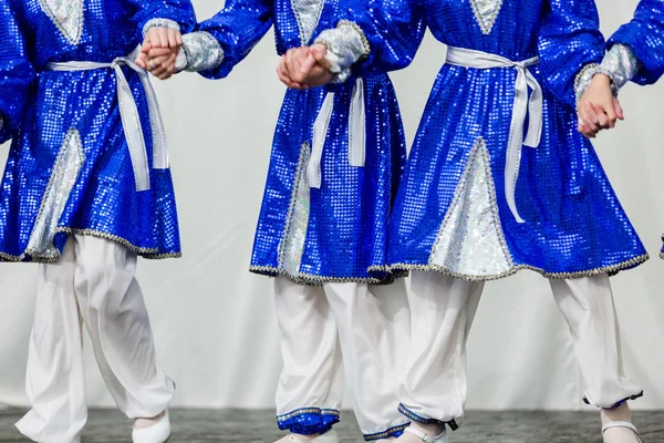 Kids dancing tradition Russian folk dances — Stock Photo, Image