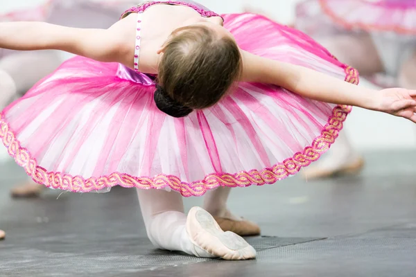 아이 댄스 무대, 성능에 — 스톡 사진