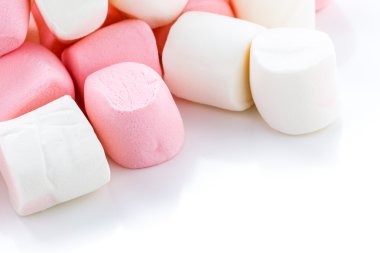 Beyaz ve pembe şekerleme