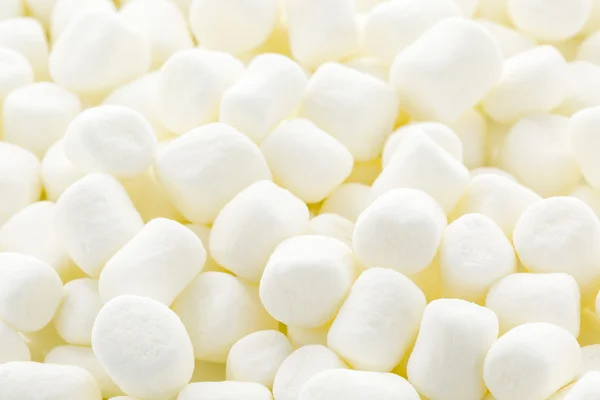 Pequenos marshmallows brancos redondos — Fotografia de Stock