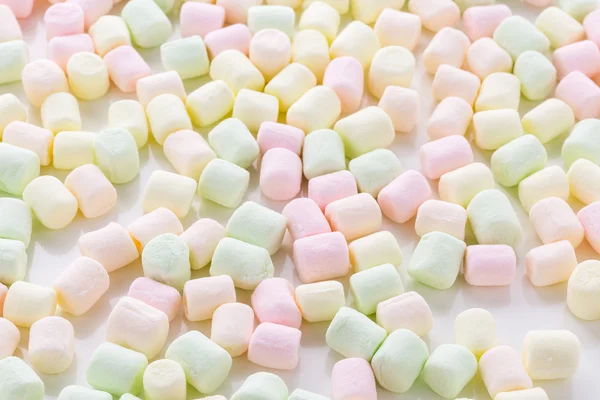 Piccoli marshmallow multicolori rotondi — Foto Stock