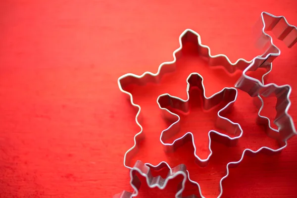 Different size metal cookie cutters — Stock Photo, Image