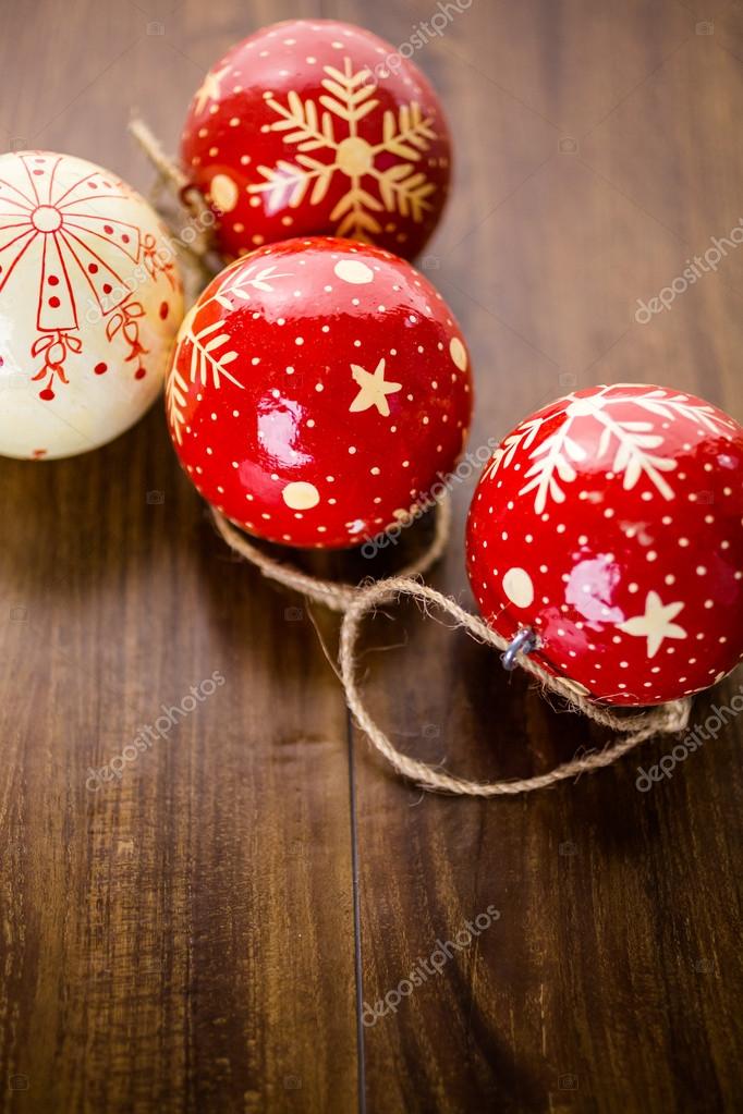 Adornos de Navidad hechos a mano vintage — Foto de stock ... Adornos de Navidad hechos a mano vintage — Foto de stock ...