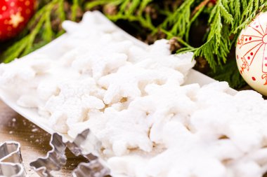 Kar taneleri şekillerde Marshmallows yapma