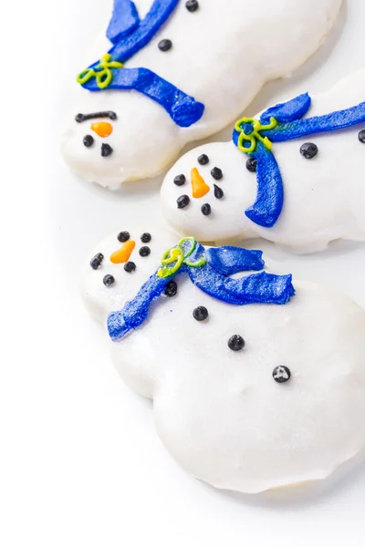 Galletas de azúcar blanco esmerilado en forma de muñeco de nieve — Foto de Stock