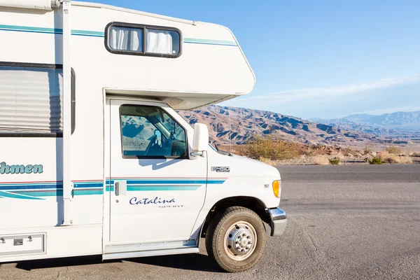 RV camping at Death Valley — Stock Photo, Image