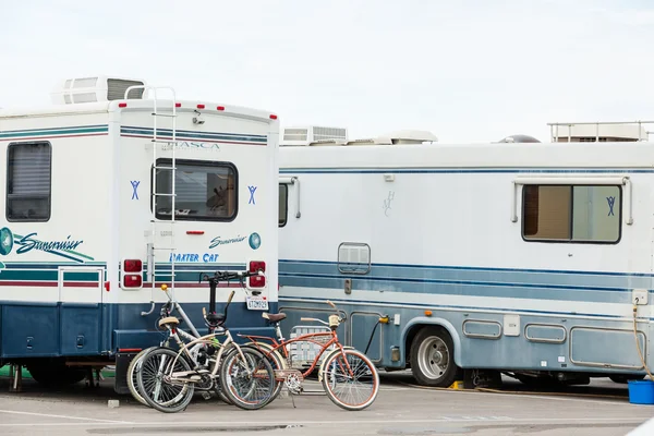 Inverno RV camping na Califórnia — Fotografia de Stock