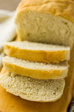 Fırından yeni çıkmış hamur mayası ekmek