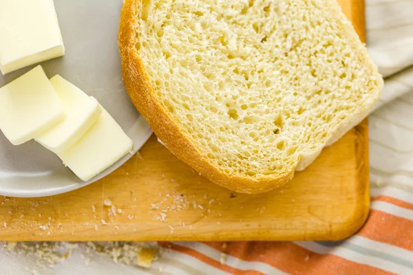 Freshly baked sourdough bread sliced — Stock Photo, Image