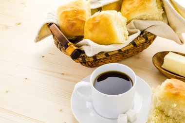 Taze pişmiş hamur mayası akşam yemeği rulo