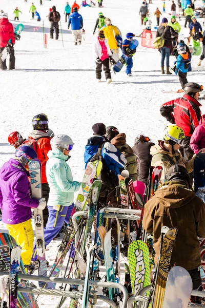 Estância de esqui em Arapahoe Basin, Colorado — Fotografia de Stock