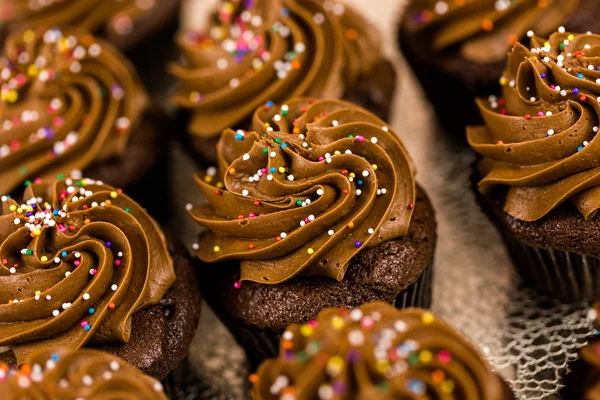 Fresh chocolate cupcakes — Stock Photo, Image