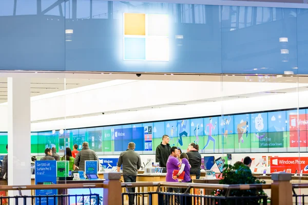 Centro comercial Indoor en Estados Unidos . —  Fotos de Stock