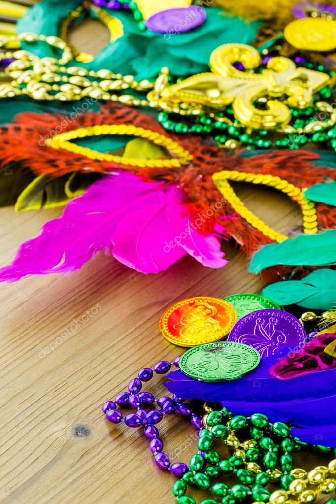 Mardi Gras decorations at table Stock Photo by ©urban_light 65306965