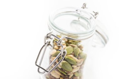 Ekmek pişirme için Kuru tohumlar