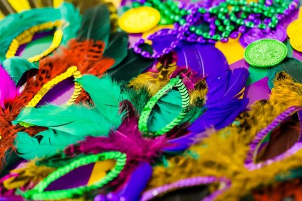 Színes dekorációk a Mardi Gras párt — Stock Fotó