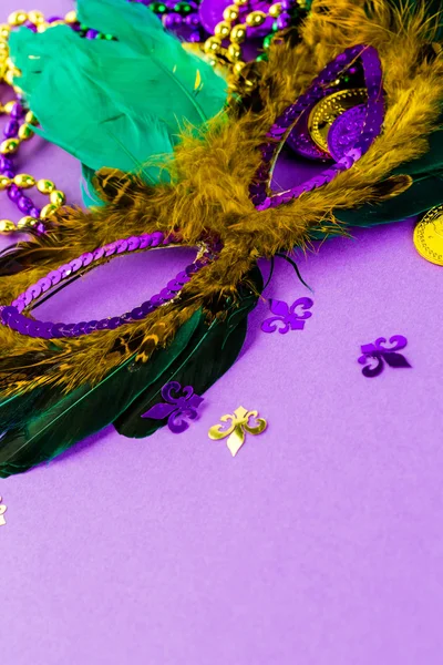 Decorações multicoloridas para a festa de Mardi Gras — Fotografia de Stock