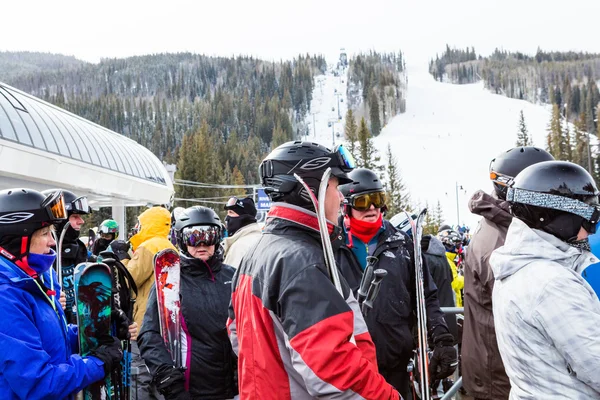 Ski resort i slutet av säsongen — Stockfoto