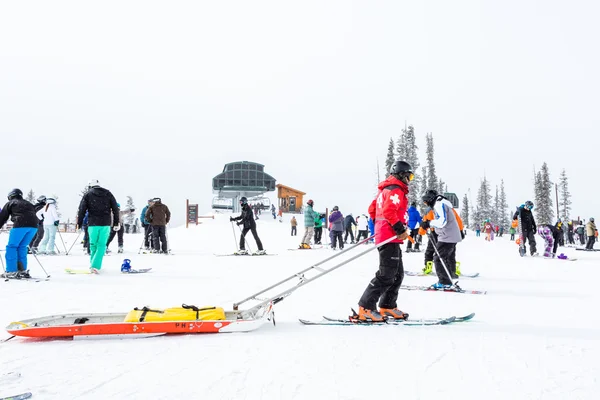 Skigebiet am Ende der Saison — Stockfoto