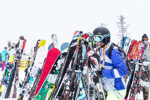 Skigebiet am Ende der Saison — Stockfoto