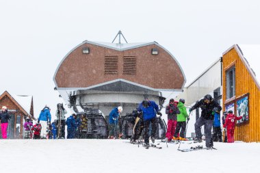 Kayak Merkezi, sezon sonunda turist