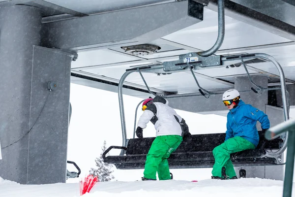 Station de ski en fin de saison — Photo