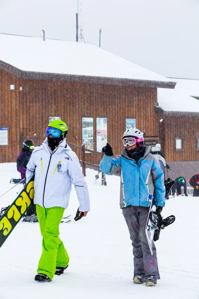 Kayak Merkezi, sezon sonunda turist — Stok fotoğraf