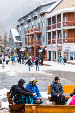 Kayak Merkezi, sezon sonunda turist
