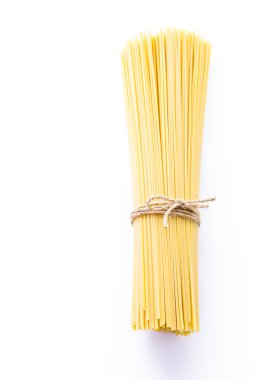 Organik sarı spagetti makarna