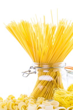 Organik sarı makarna