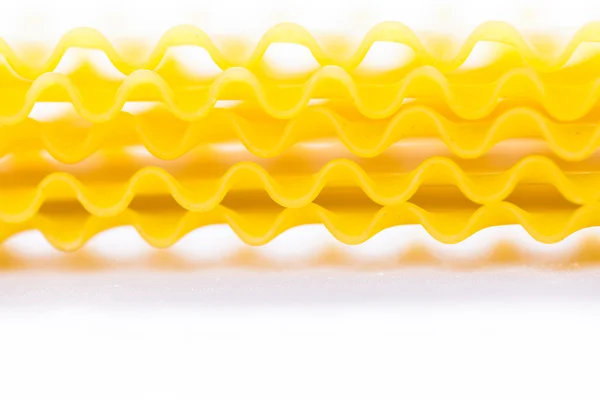 Ekologisk gul lasagne pasta — Stockfoto
