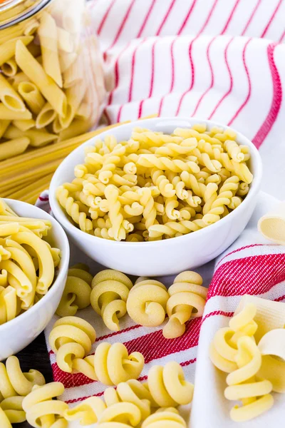 Variedad de pasta seca orgánica — Foto de Stock