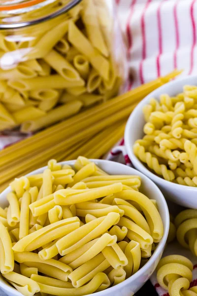 Variedad de pasta seca orgánica — Foto de Stock