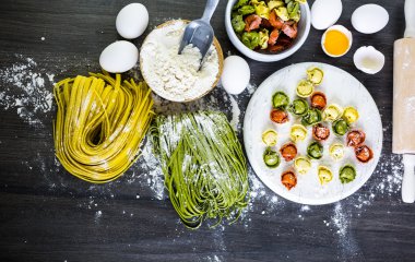 Taze makarna makarna üretmek