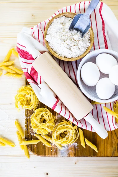 Receta de pasta de Fettuccine —  Fotos de Stock