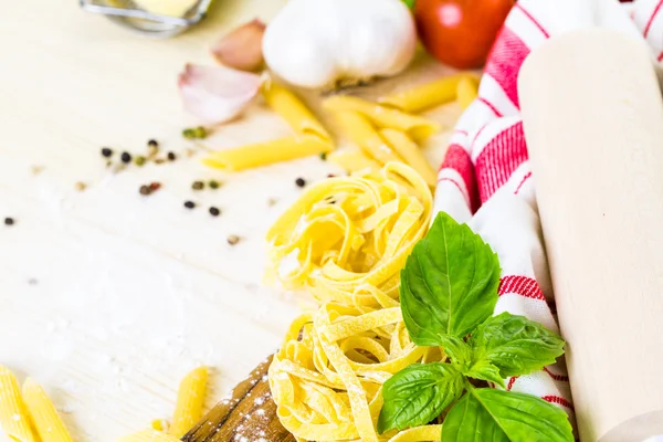 Fettuccine makarna tarifi — Stok fotoğraf