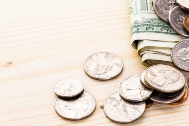 Amerikan faturaları ve madeni paralar