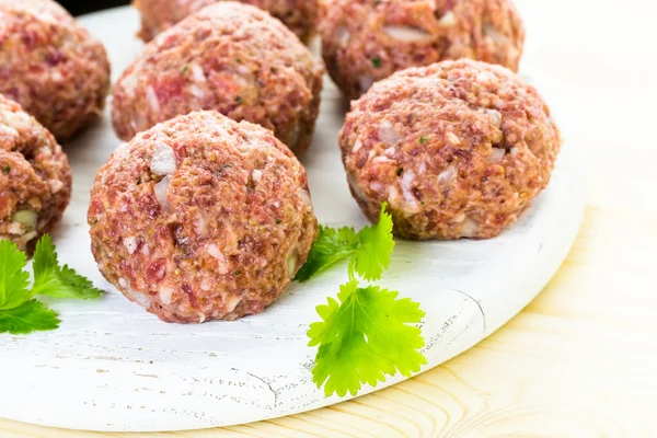 Cooking large homemade Italian meatballs — Stock Photo, Image