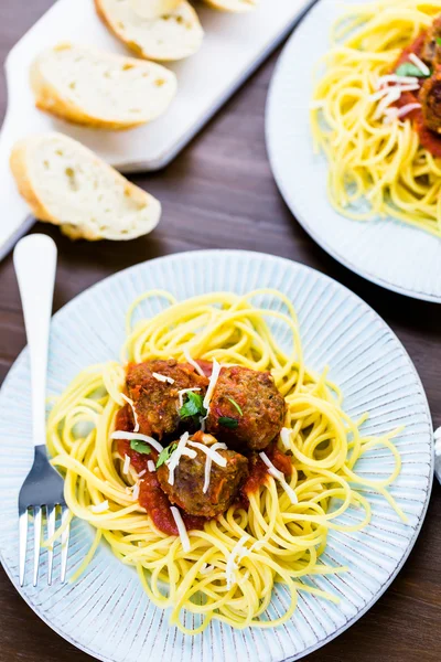 Zelfgemaakte Italiaanse gehaktballen — Stockfoto